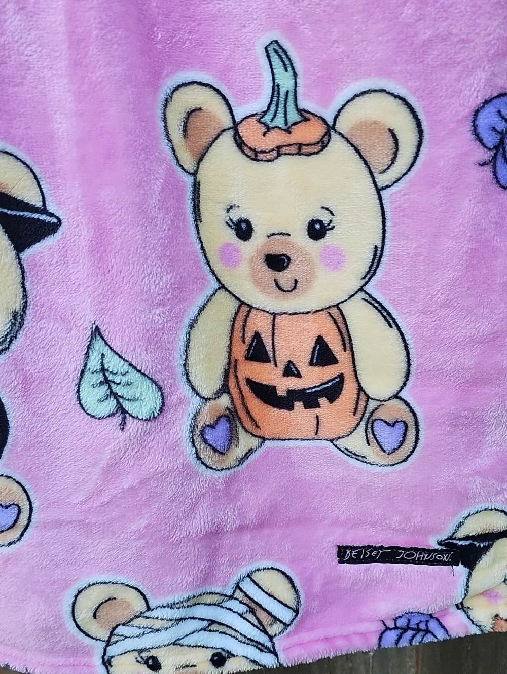 Betsey Johnson Purple Halloween Bears Pumpkins Soft Throw Blanket BJ 50